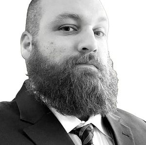 Meet your Posher, Lewis